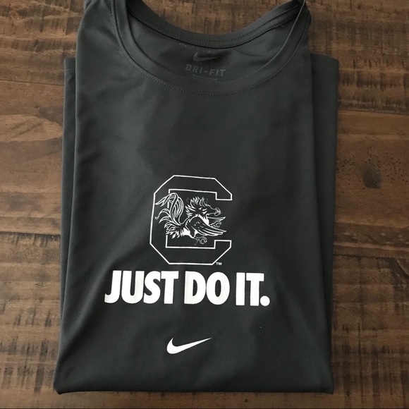Nike Tops - Nike *University of SC Gamecocks* Women’s Size S